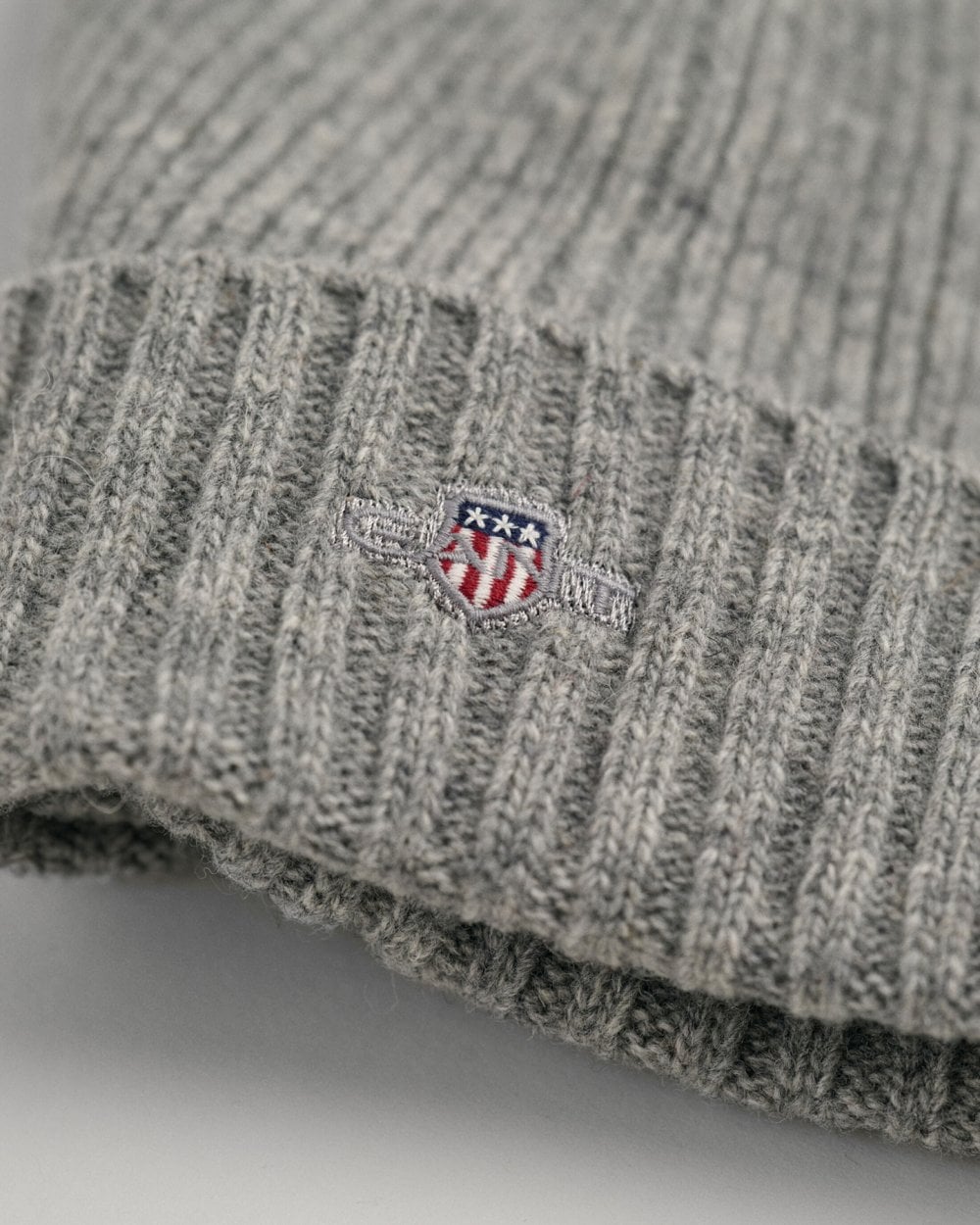 GANT Unisex Shield Wool Beanie - 93 Grey Melange