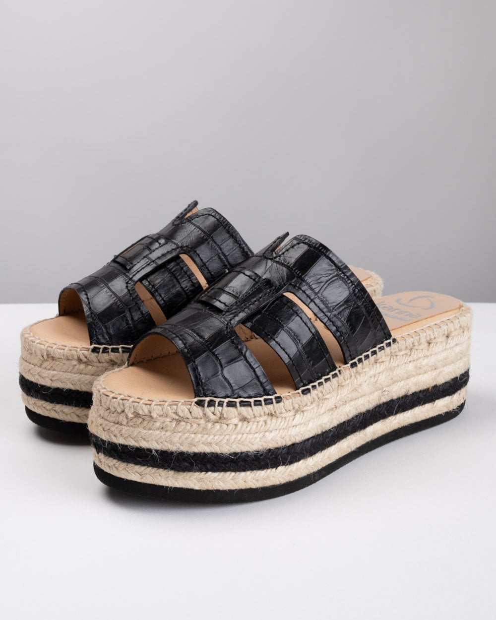 Kanna Margarita Womens Flatform Sandals