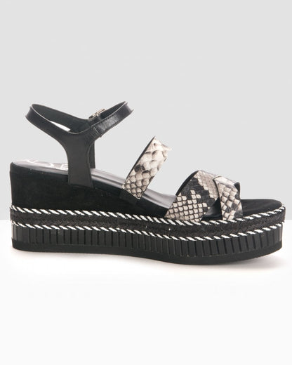 Kanna Grisel Womens Sandals - Black