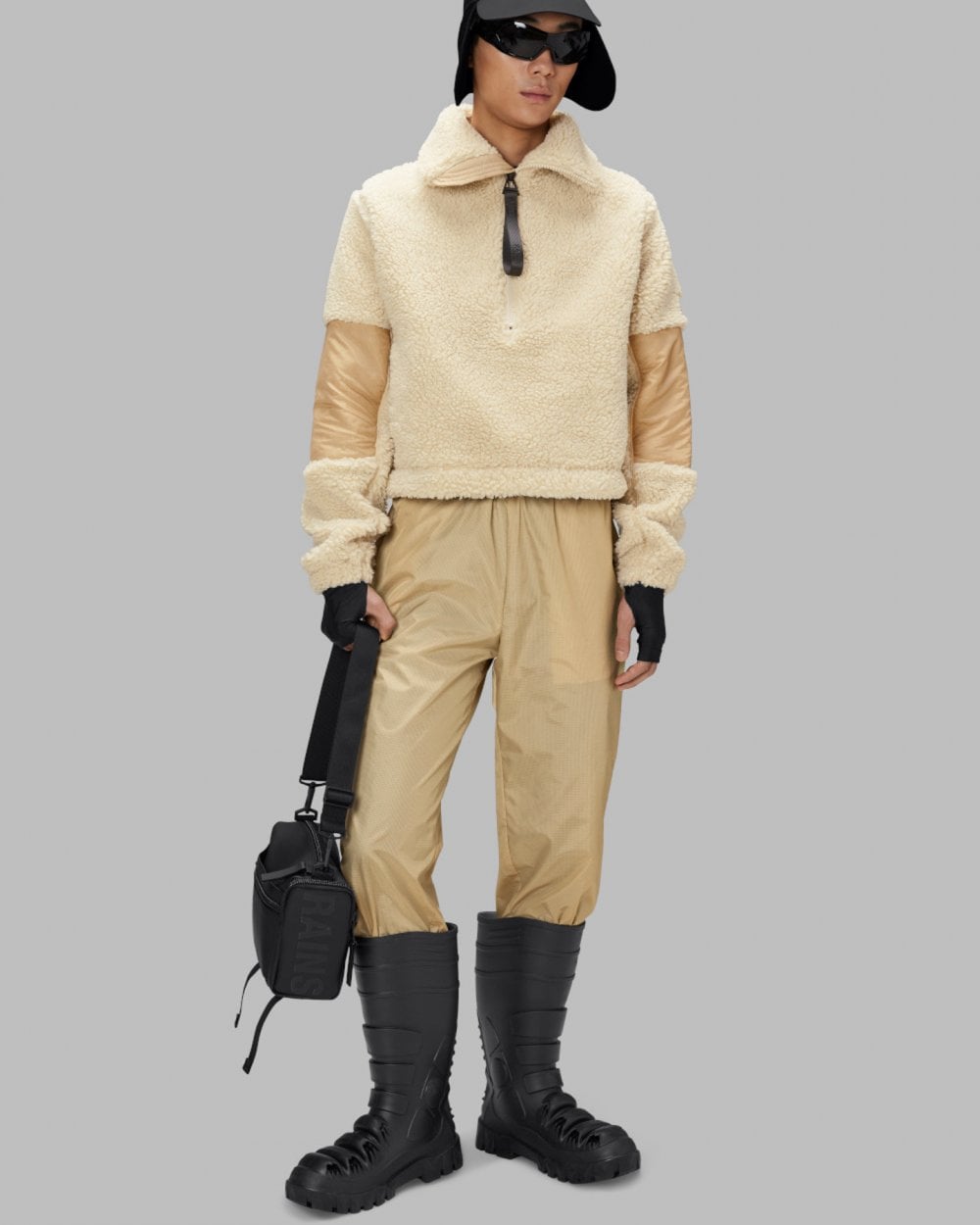 Rains W Kofu Unisex Fleece Pullover - 24 Sand