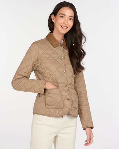 Barbour Deveron Quilted Womens Jacket - Light Trench/Light Trench