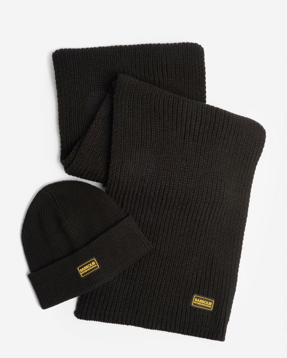 Barbour International Sweeper Legacy Mens Beanie & Scarf Gift Set