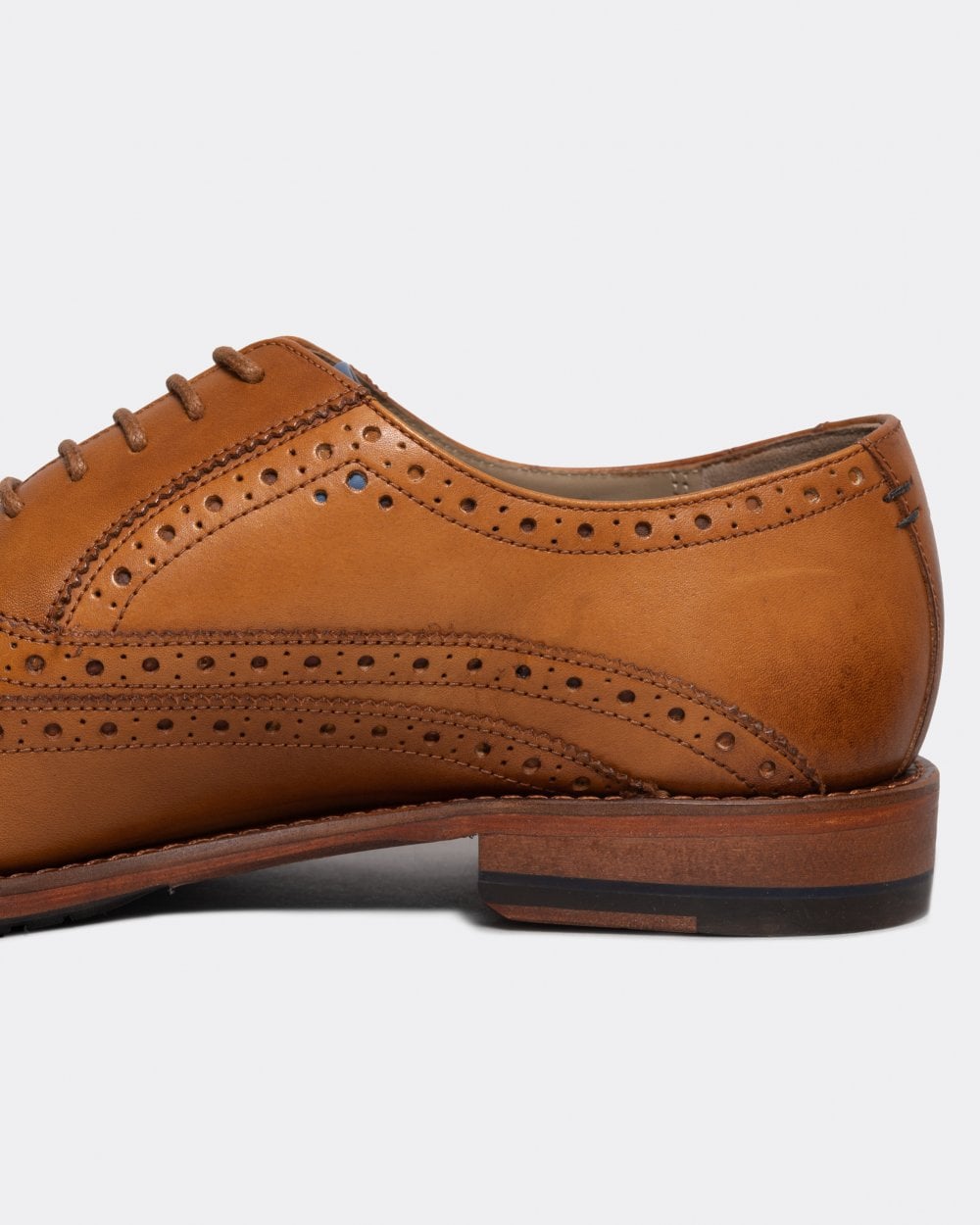 Oliver Sweeney Ledwell Mens Wing Tip Oxford Brogues - Light Tan
