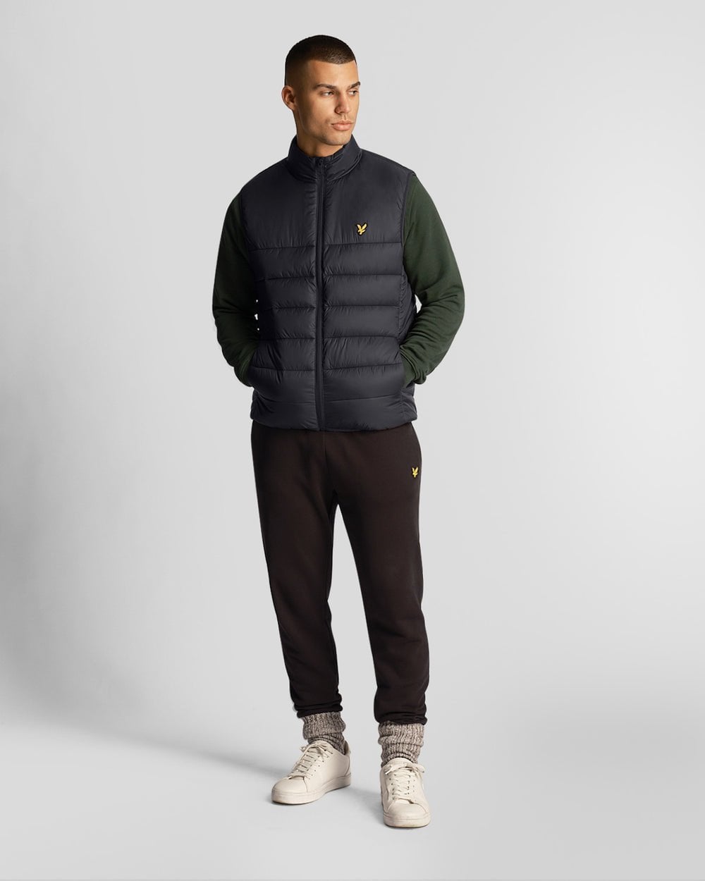 Lyle & Scott Mens Wadded Gilet - Z865 Jet Black