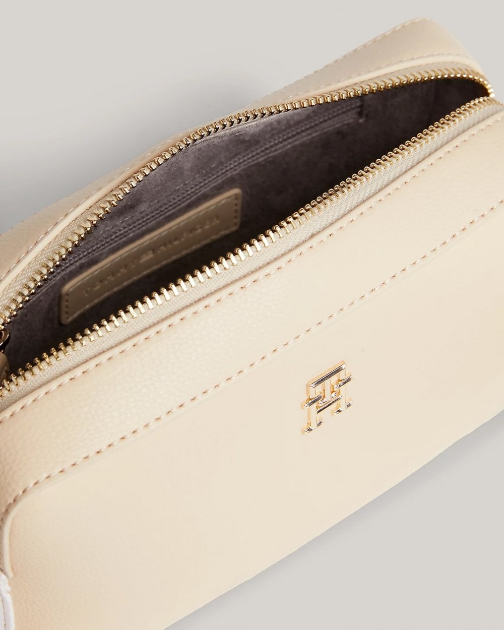 Tommy Hilfiger TH Essential Womens Camera Bag