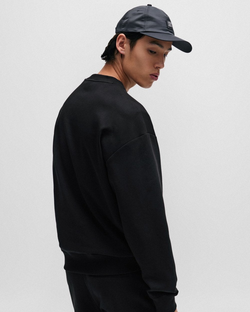 HUGO HUGO Dettil Mens Stretch-Cotton Sweatshirt with Stacked Logo