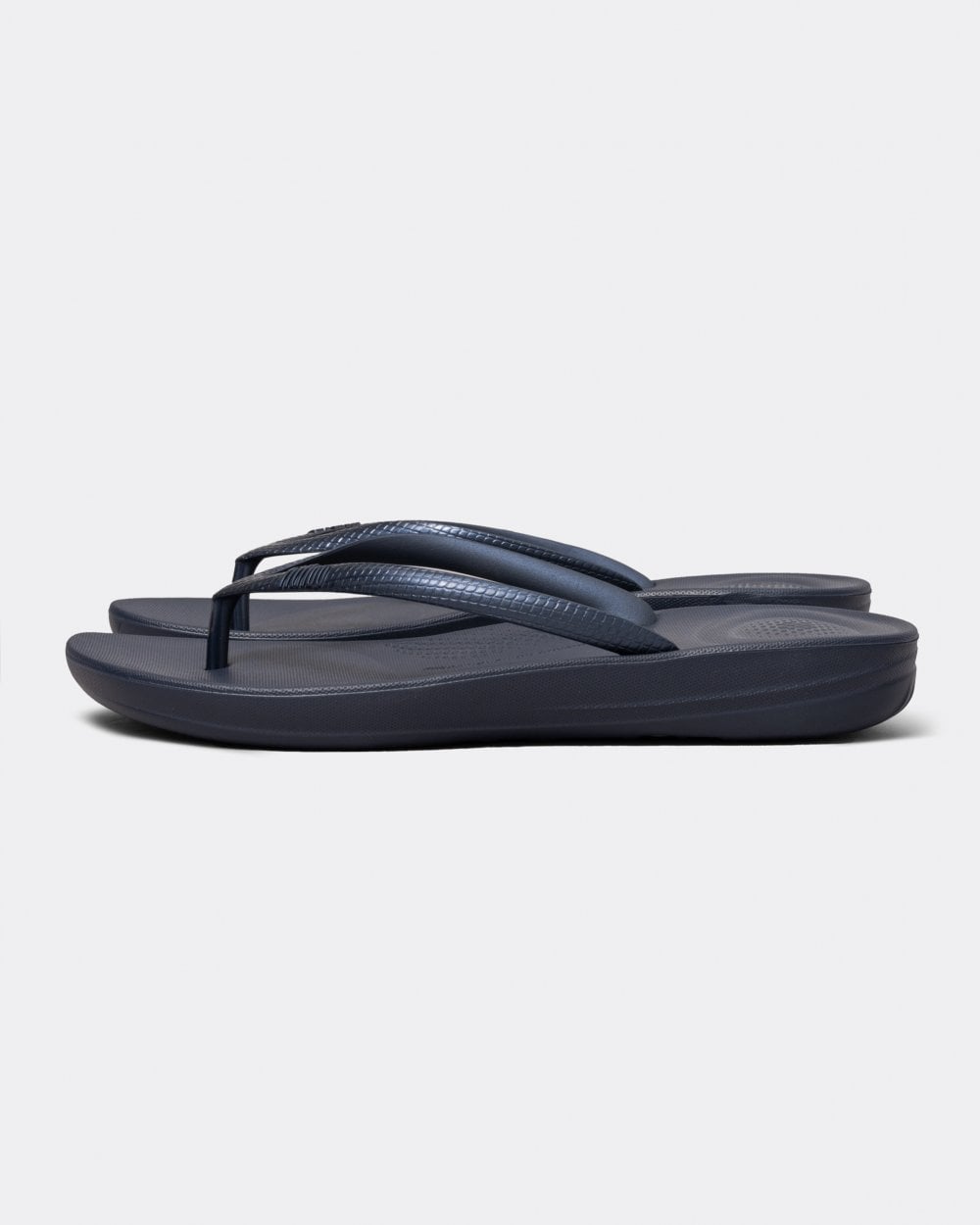 Fitflop Iqushion Womens Ergonomic Flip-Flops - Midnight Navy 399 - CHO - Designer Womens Sandals