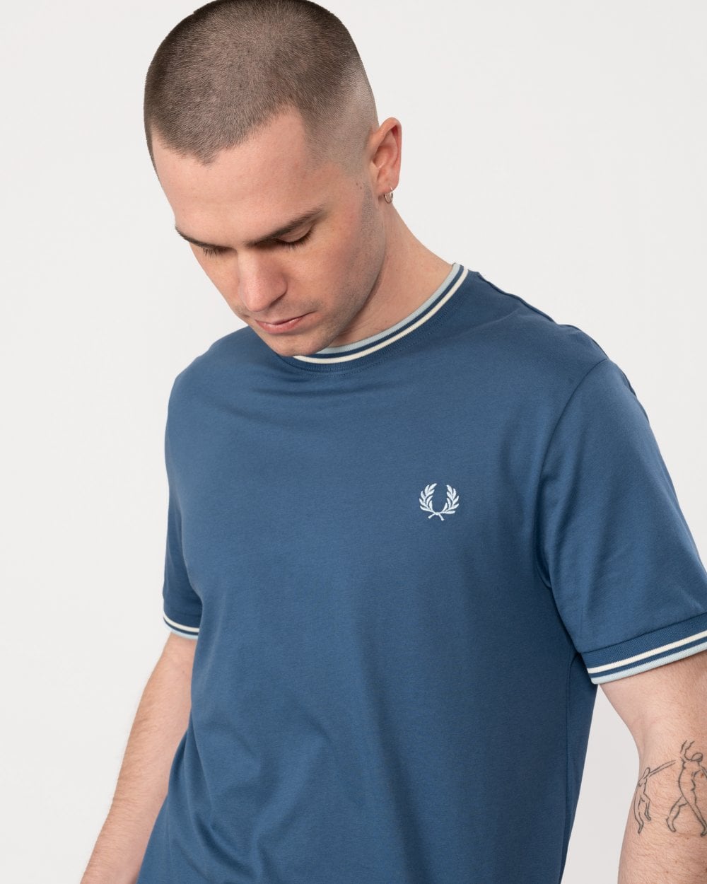 Fred Perry Mens Twin Tipped T-Shirt - Midnight Blue/Ecru/Light Ice U91