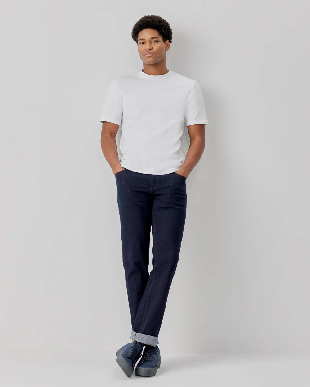 Oliver Sweeney Palmela Mens Crew Neck T-Shirt - White
