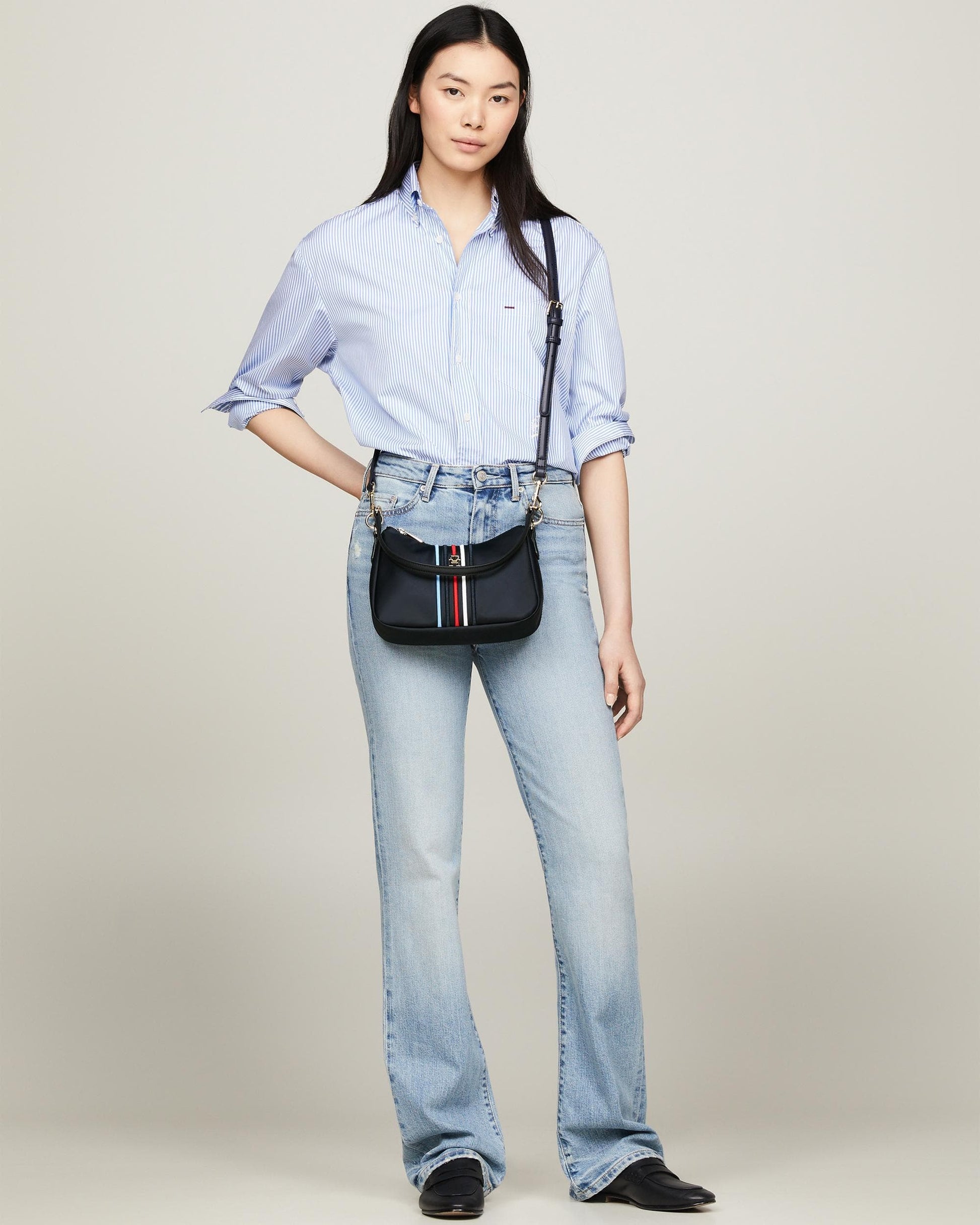 Tommy Hilfiger Poppy Corporate Womens Shoulder Bag