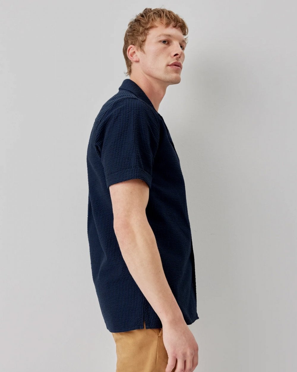 Oliver Sweeney Ravenshead Mens Cotton Seersucker Short Sleeved Shirt - Midnight Stripe