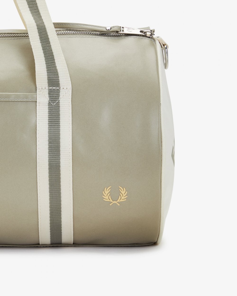Fred Perry Recycled Polyester Classic Barrel Bag - Warm Grey/Ecru V66