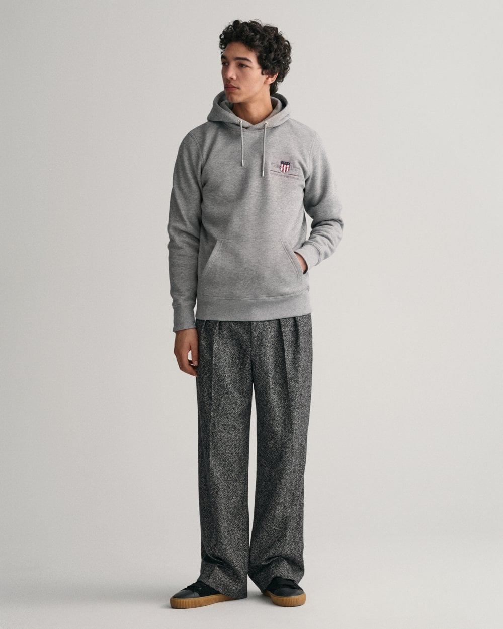 GANT Mens Regular Fit Medium Archive Shield Pullover Hoodie - 93 Grey Melange