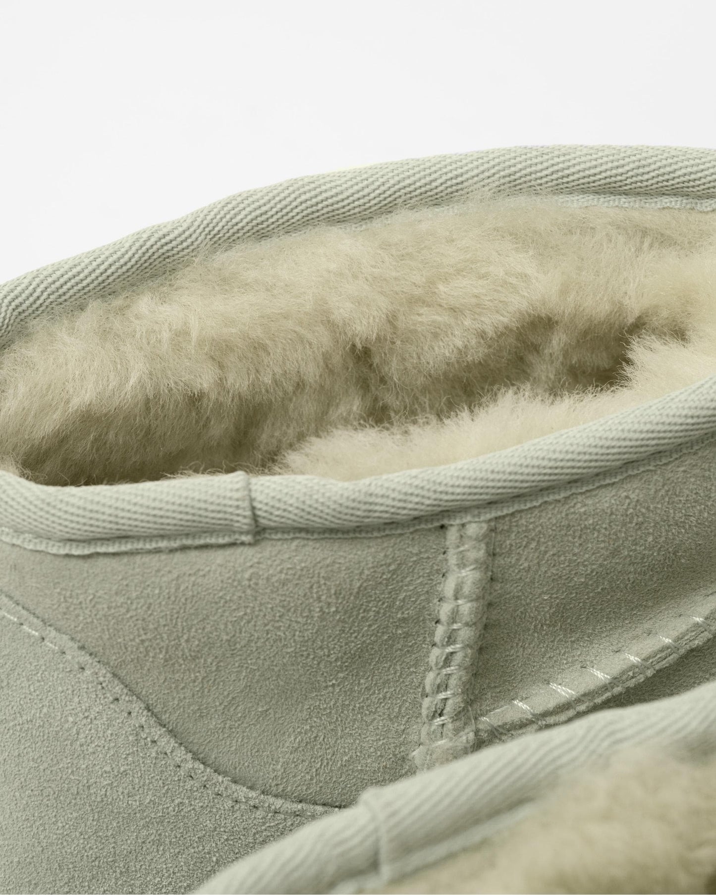 UGG Classic Ultra Mini Womens Boot - Goose