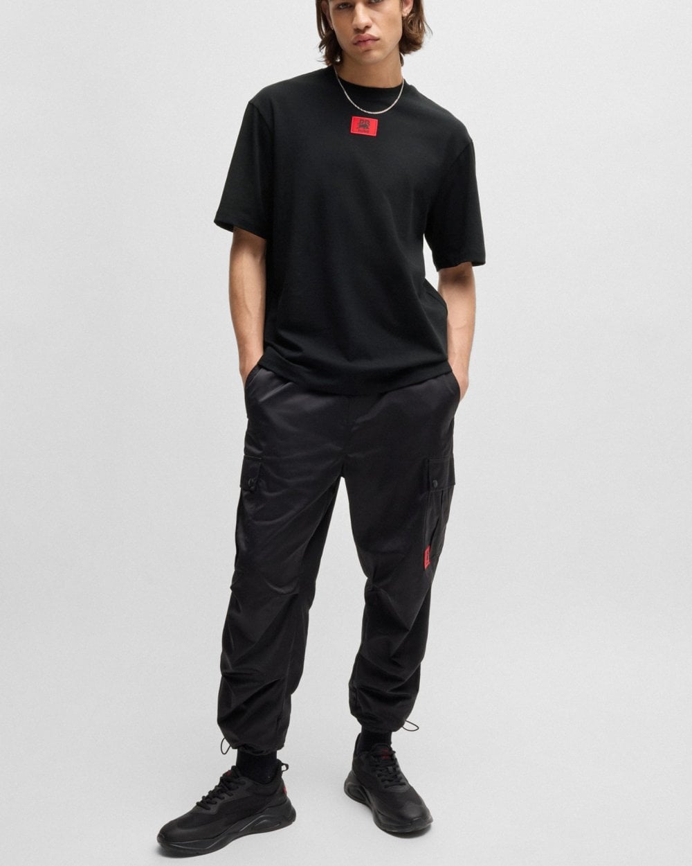 HUGO x RB Drambok Mens Relaxed Fit T-Shirt with Signature Bull Motif - Black 001