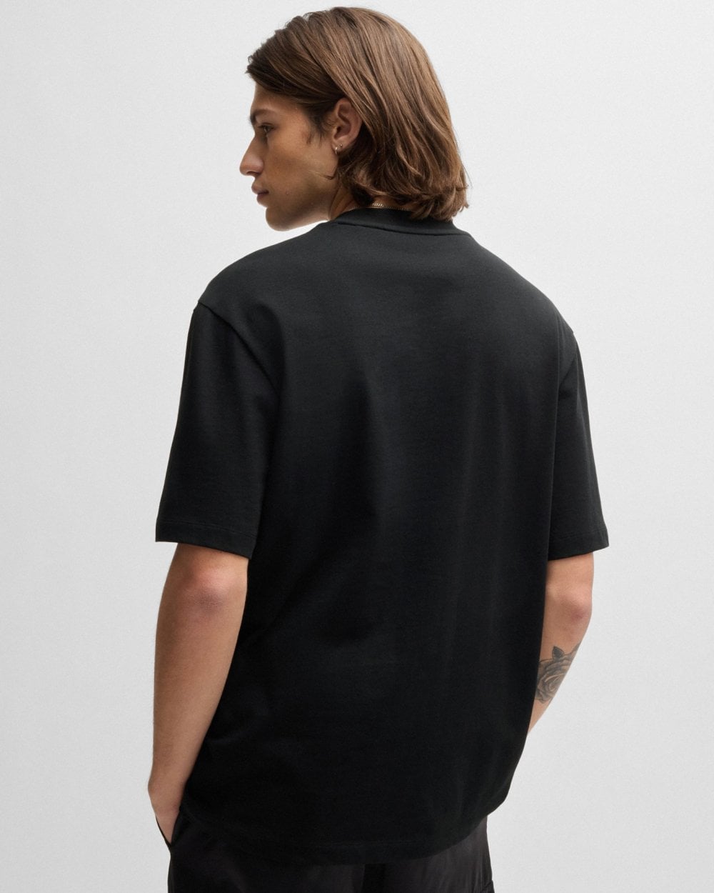 HUGO x RB Drambok Mens Relaxed Fit T-Shirt with Signature Bull Motif - Black 001