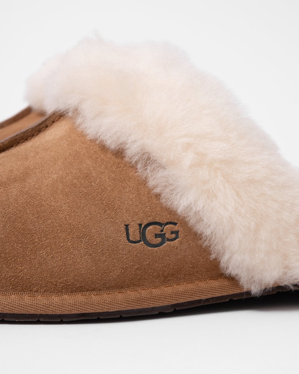 UGG Scuffette II Womens Slipper - Chestnut