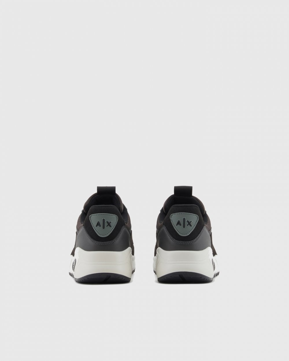 Armani Exchange Mens Trainers XUX121 XV540