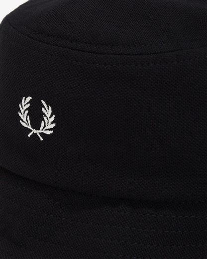 Fred Perry Mens Pique Bucket Hat - Black/Snow White 843