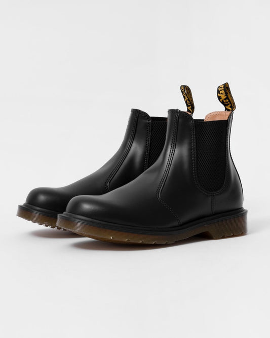 Dr Martens 2976 Smooth Unisex Chelsea Boot