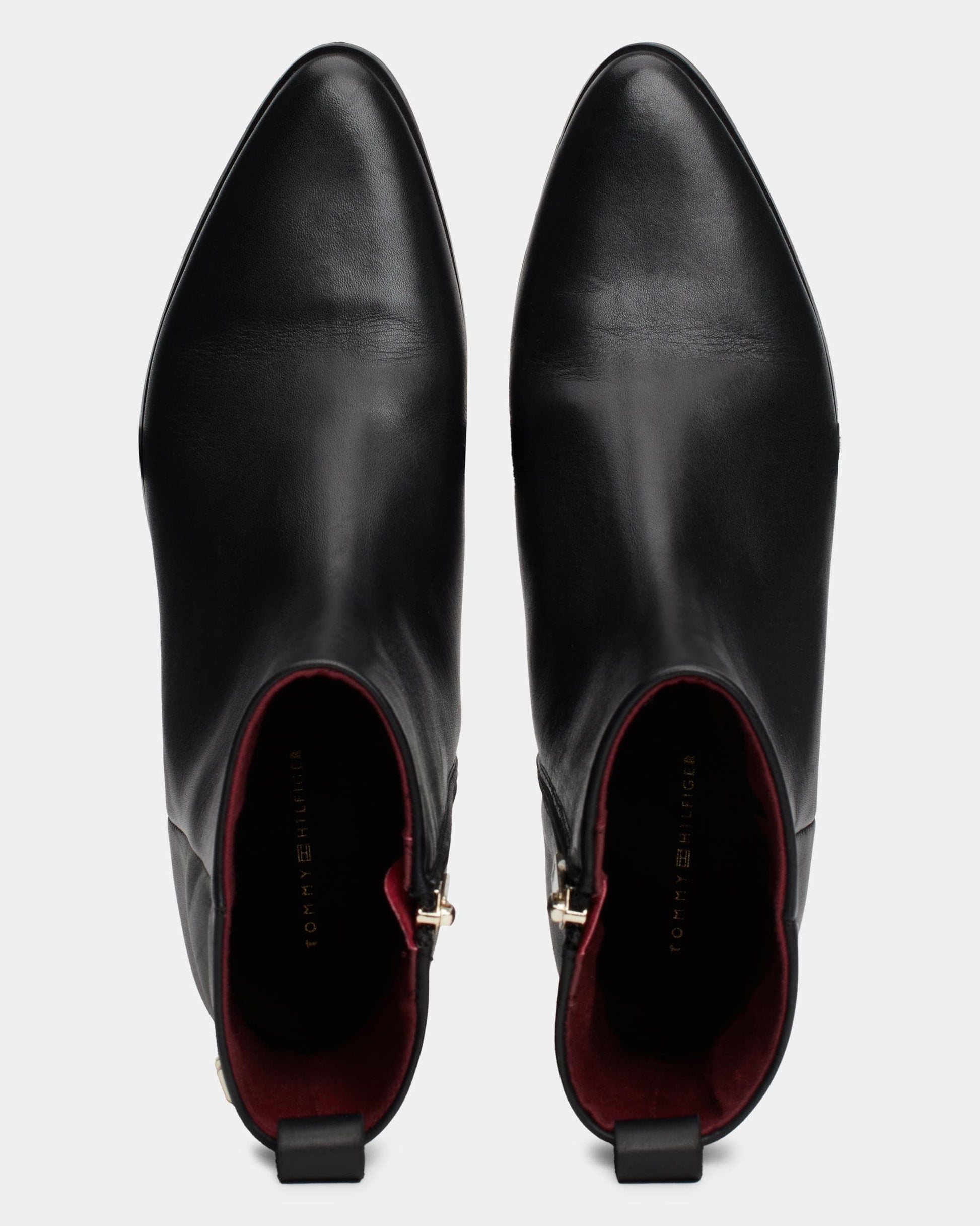 Tommy Hilfiger Low-Heel Cowboy Womens Flat Leather Boots