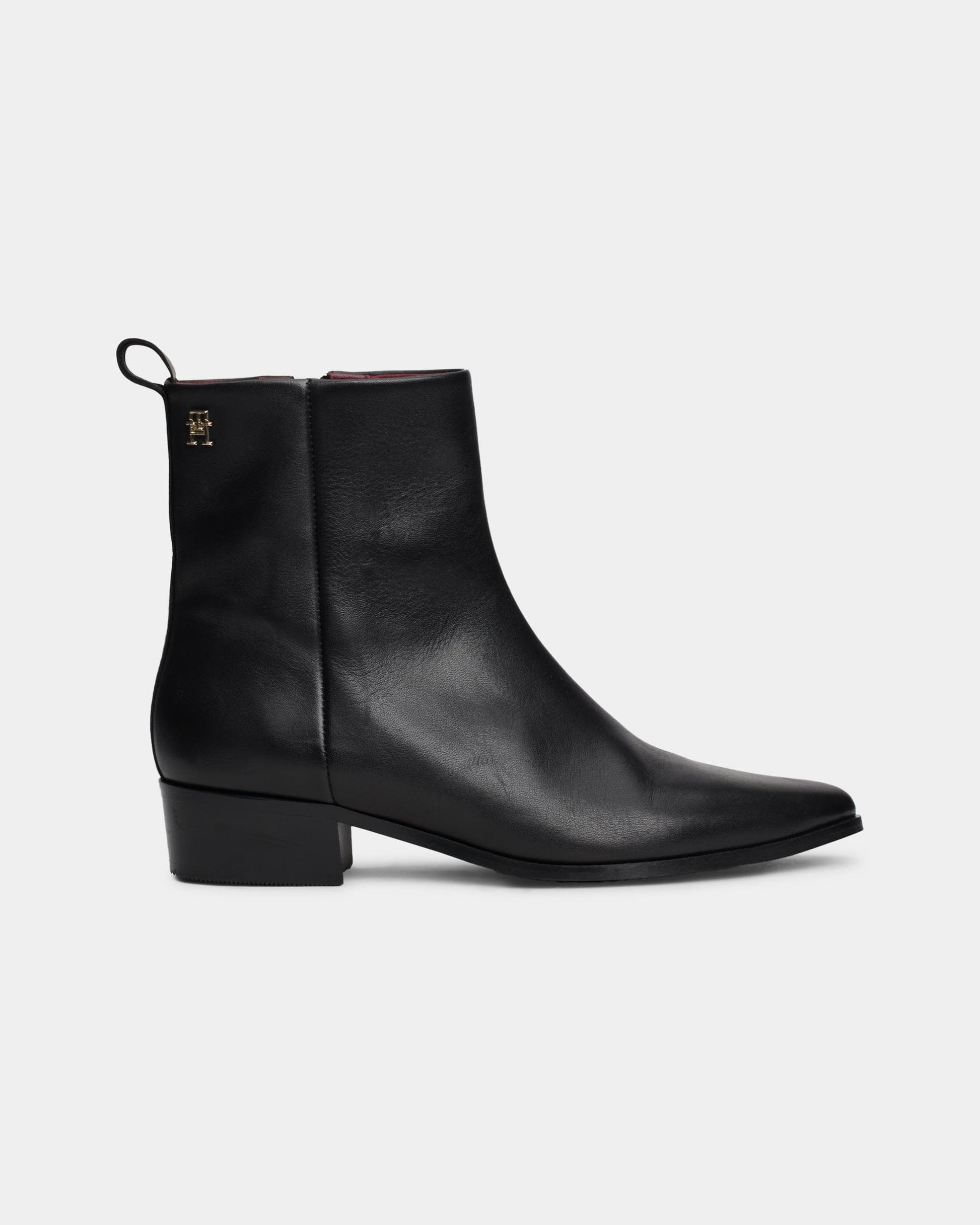 Tommy Hilfiger Low-Heel Cowboy Womens Flat Leather Boots