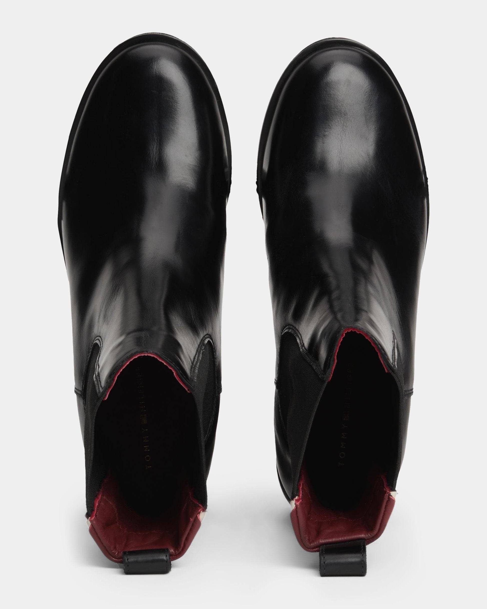 Tommy Hilfiger Premium Leather Mid-Heel Womens Booties