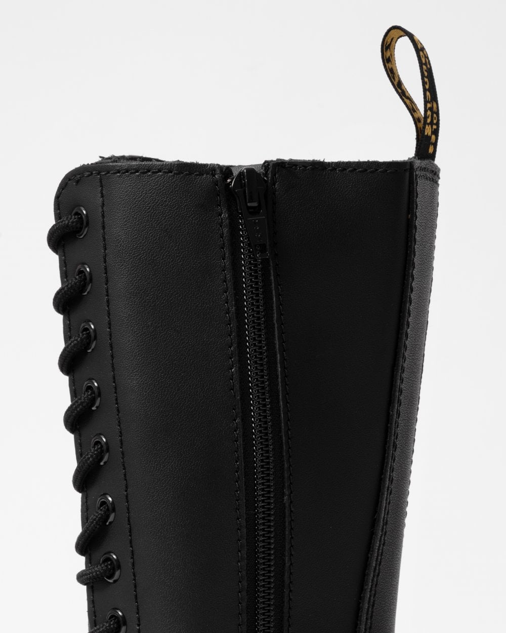 Dr Martens 1914 Vonda Softy T Womens High Leather Boot