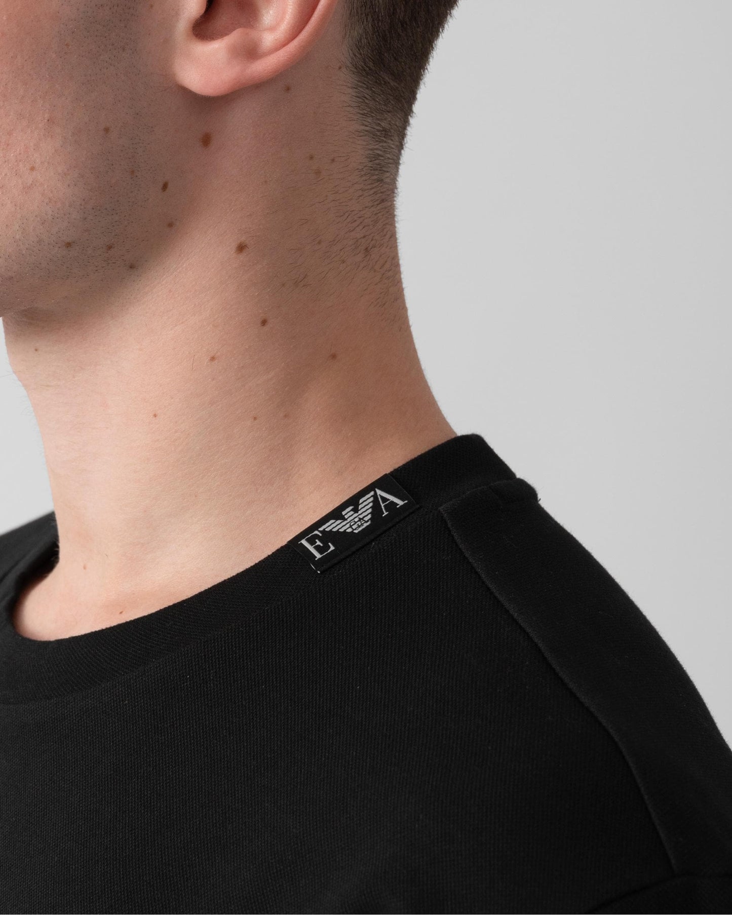 Emporio Armani Emporio Armani Mens Knit Crew Neck Loungewear Sweatshirt