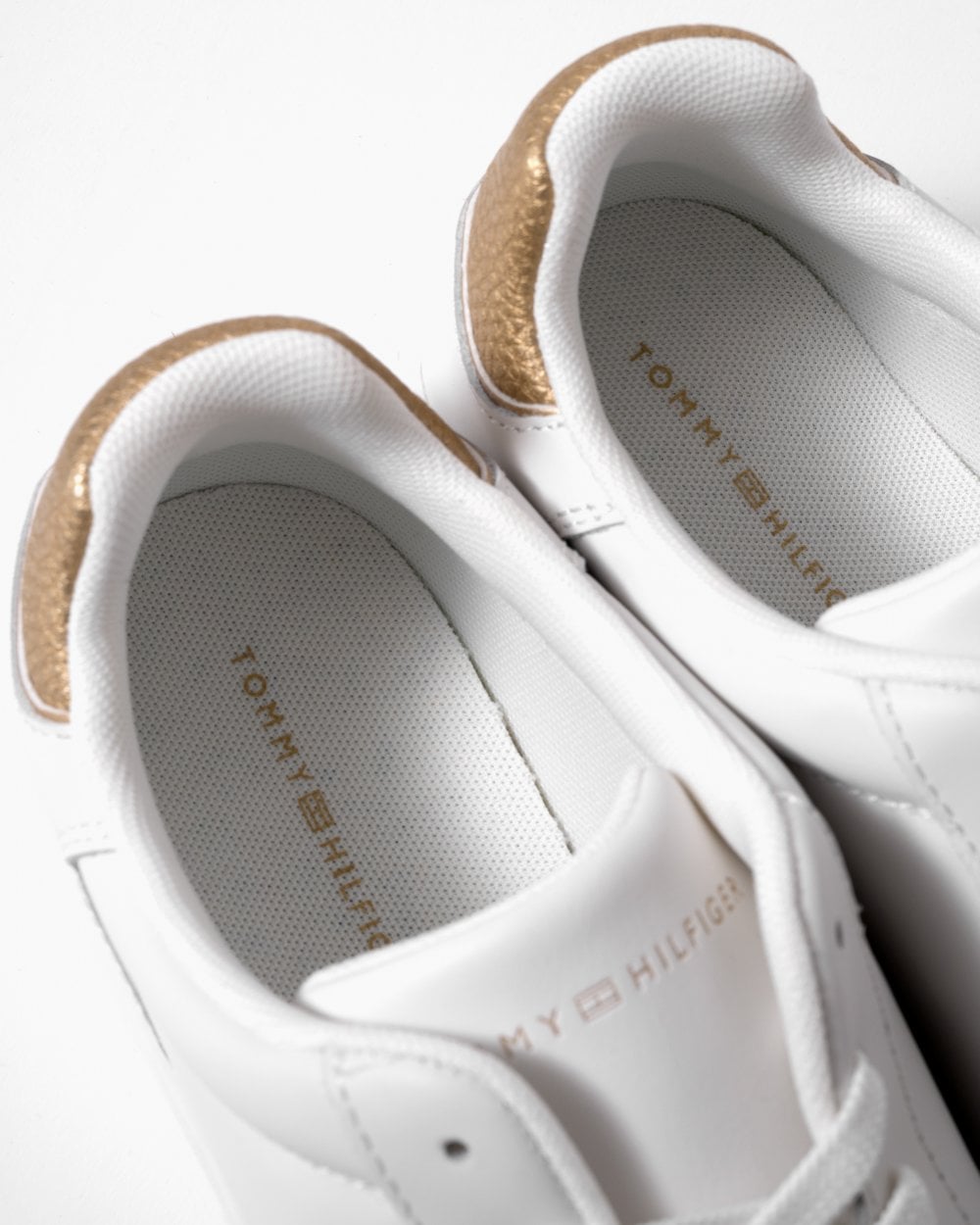 Tommy Hilfiger Essential Court Metalic Womens Trainers