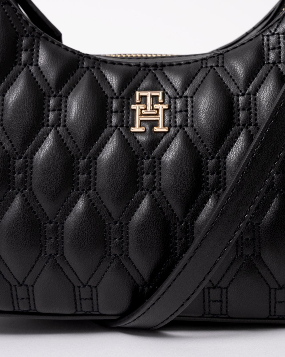 Tommy Hilfiger TH Refined Quilted Womens Crossover Bag