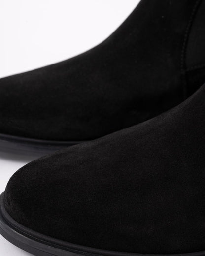 Tommy Hilfiger Flag Low-Heel Suede Womens Chelsea Boots - Black