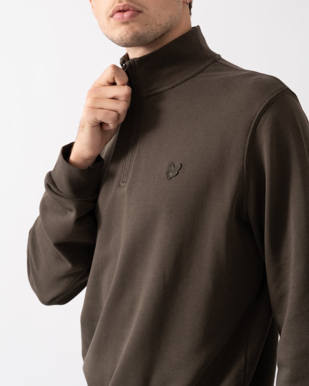 Lyle & Scott Tonal Eagle Mens Quarter Zip Sweatshirt - W781 Form Green
