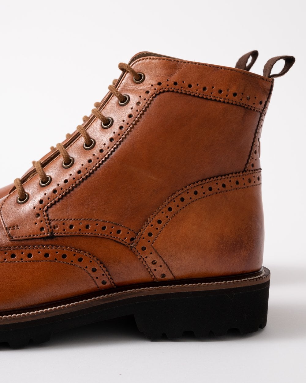 Oliver Sweeney Milbrook Mens Antiqued Leather Brogue Boots
