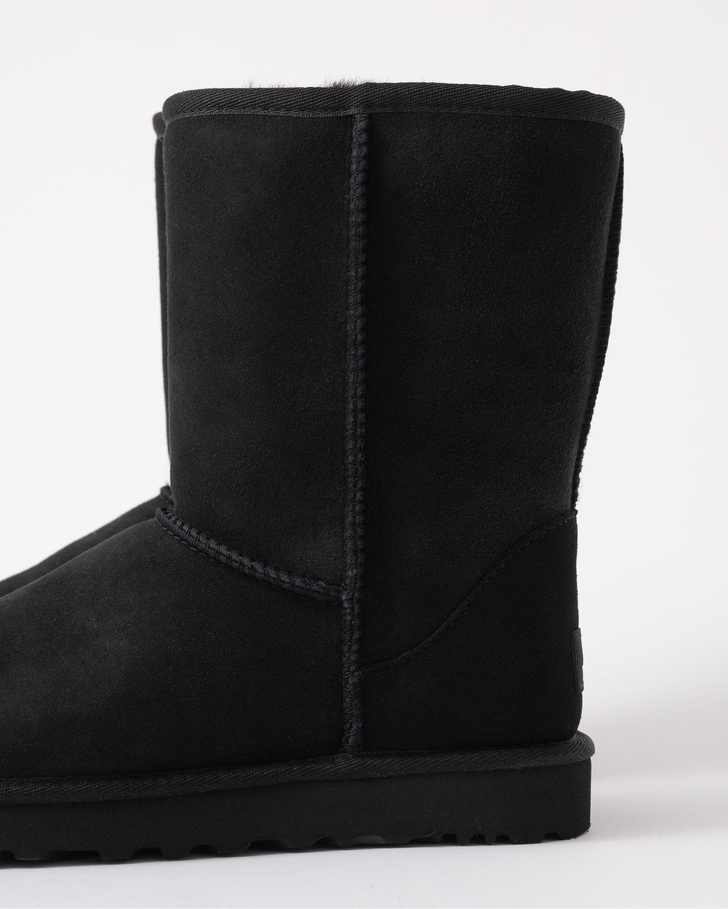 UGG Classic Short II Womens Boot - Black