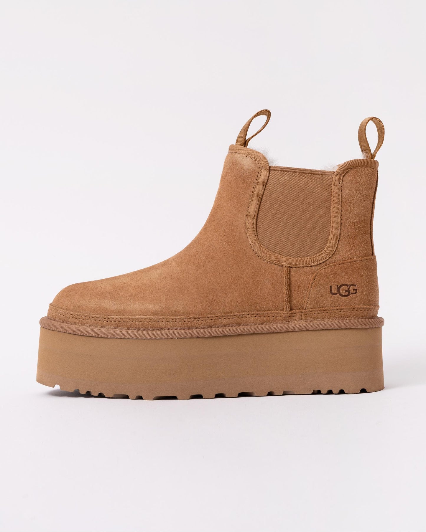 UGG Neumel Womens Platform Chelsea Boot