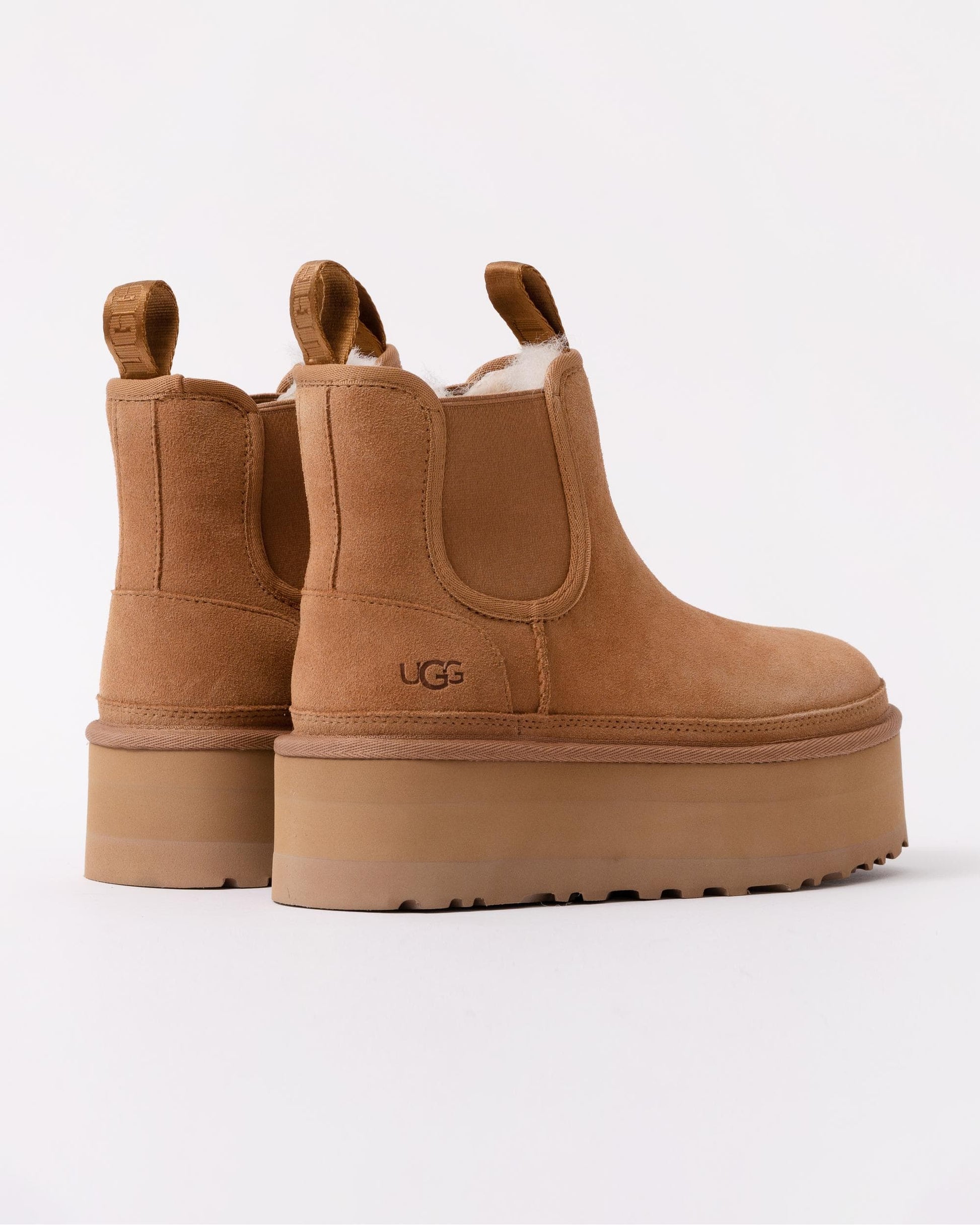 UGG Neumel Womens Platform Chelsea Boot