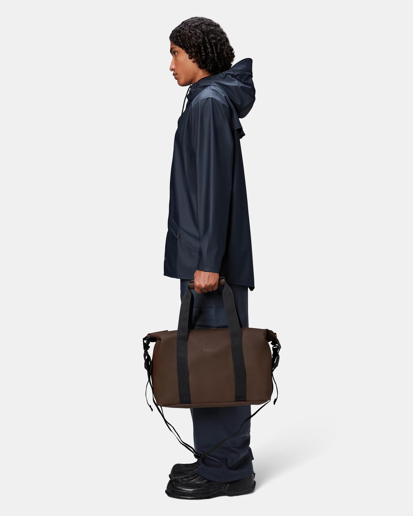 Rains Hilo Weekend Bag Small - 23 Frame