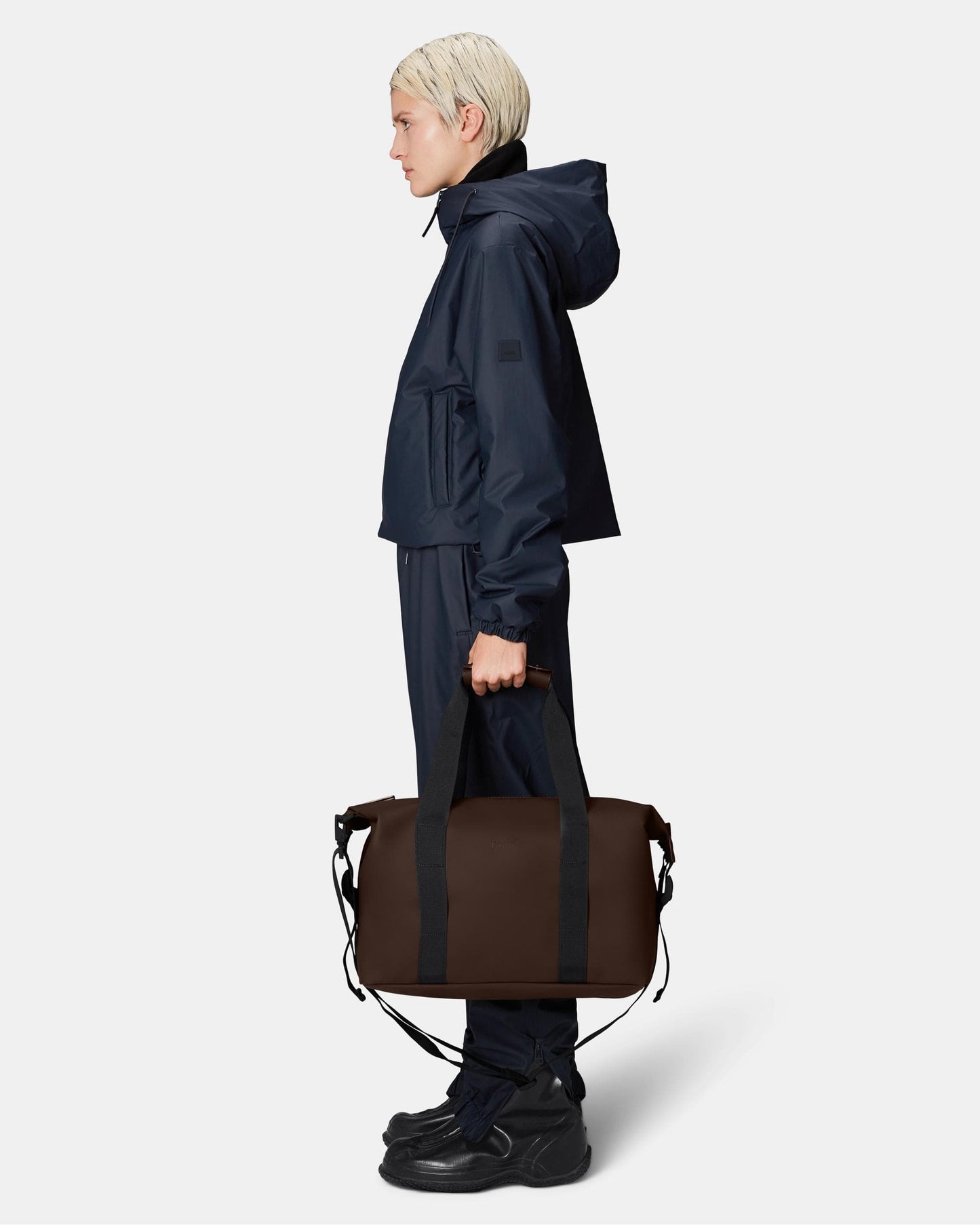 Rains Hilo Weekend Bag Small - 23 Frame