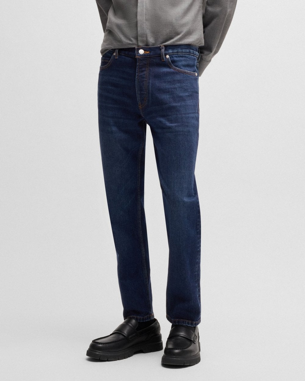 HUGO HUGO 634 Mens Tapered-Fit Jeans in Dark-Blue Stretch Denim 