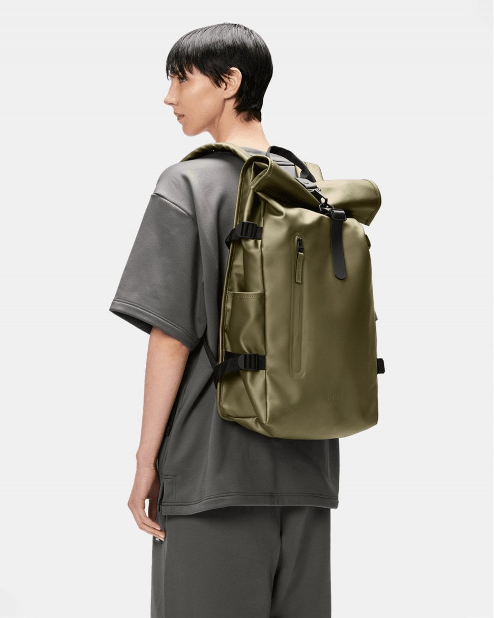 Rains Rolltop Rucksack Large - 105 Revel