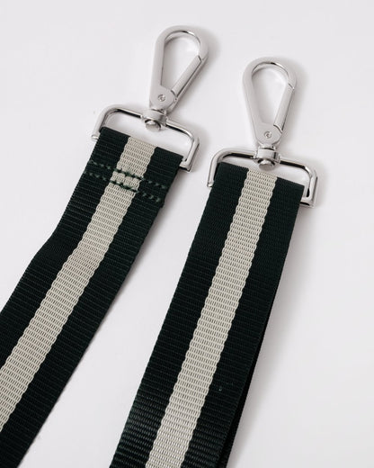Fred Perry Recycled Polyester Classic Barrel Bag - Ecru/Night Green V11