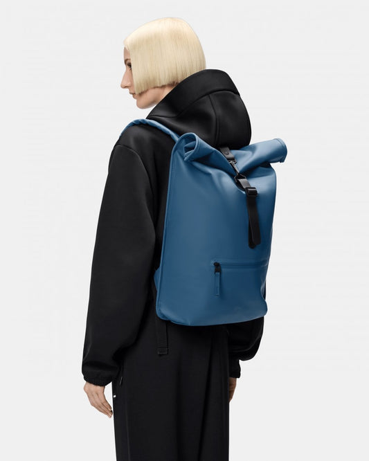 Rains Unisex Rolltop Rucksack - 109 Pulse