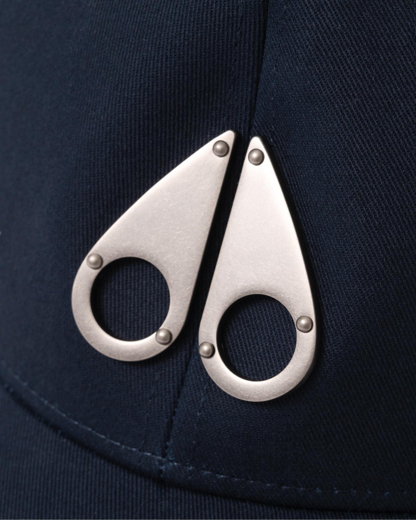 Moose Knuckles Front Logo Icon Cap - Navy 833