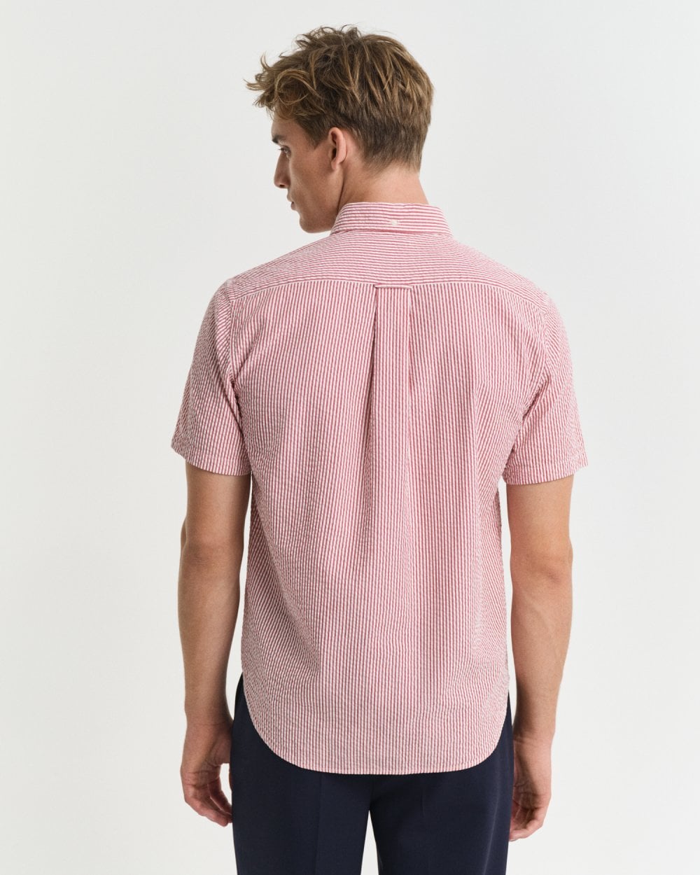 GANT Mens Regular Fit Seersucker Stripe Short Sleeve Shirt - 630 Ruby Red