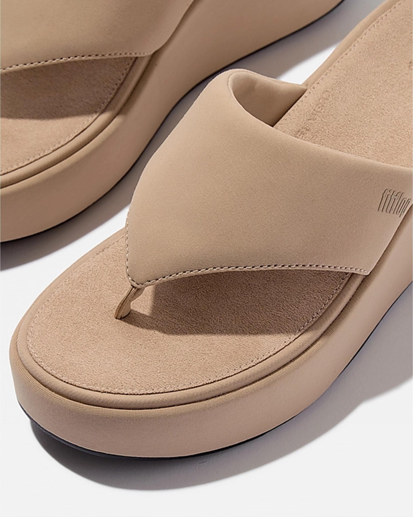 FitFlop PlatFForms Womens Wedge Toe-Post Sandals - Classic Beige B41 - CHO - Designer Womens Sandals