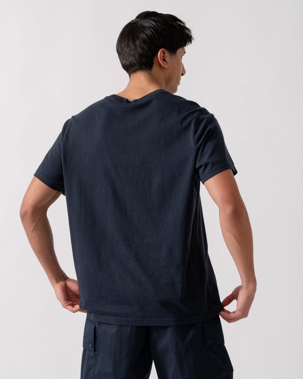 Moose Knuckles Crescent Mens T-Shirt - Navy 833