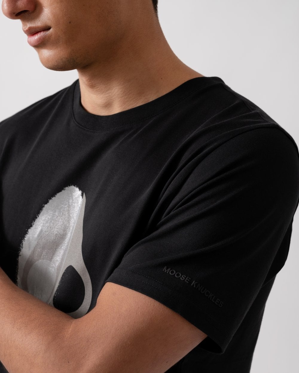 Moose Knuckles Augustine Mens Printed Logo T-Shirt - Blk/Dusk 1679