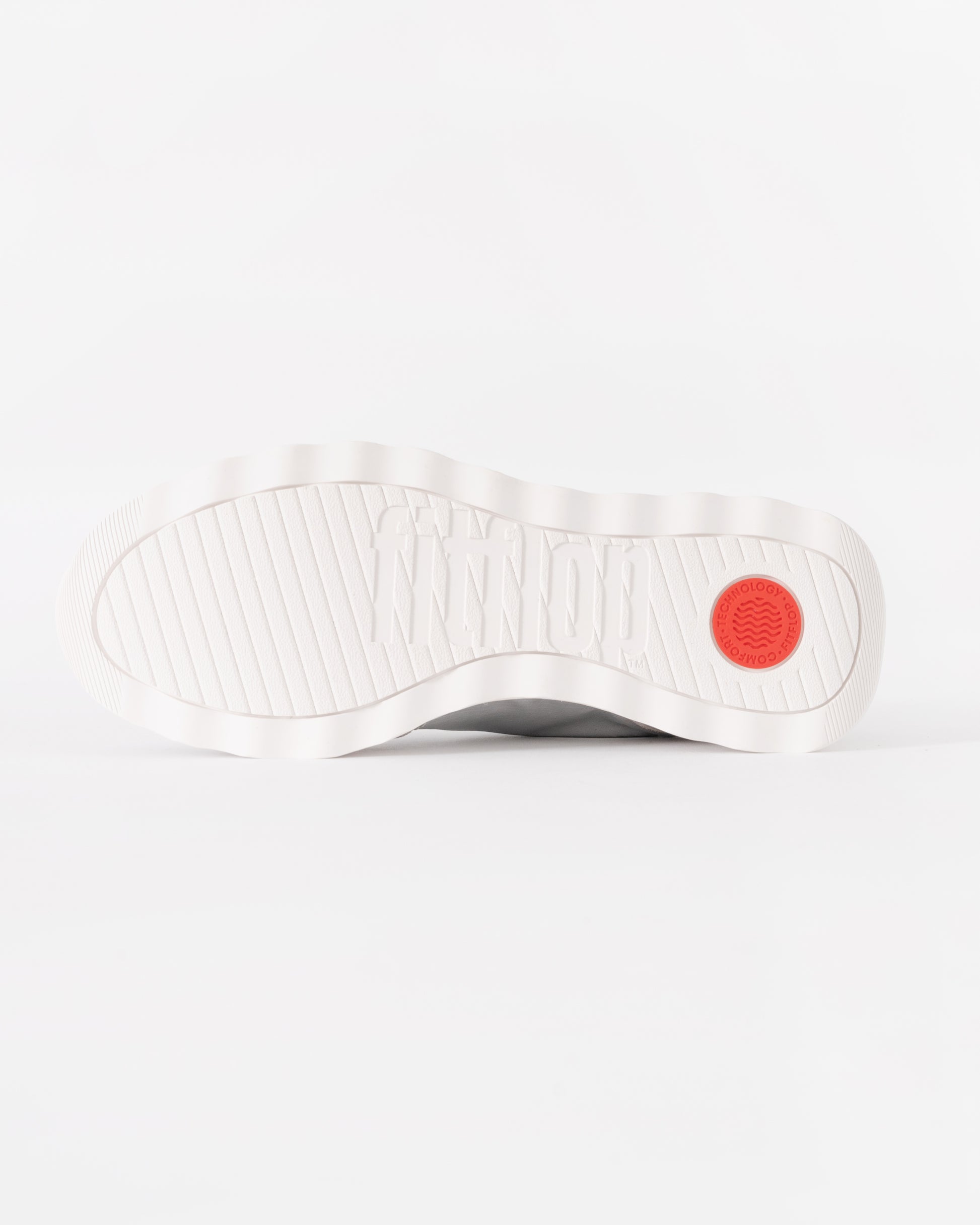FitFlop Womens Retro-Q FF Metallic-Fabric/Suede Trainers - Silver/Urban White E11 | CHO | Designer Womens Trainers