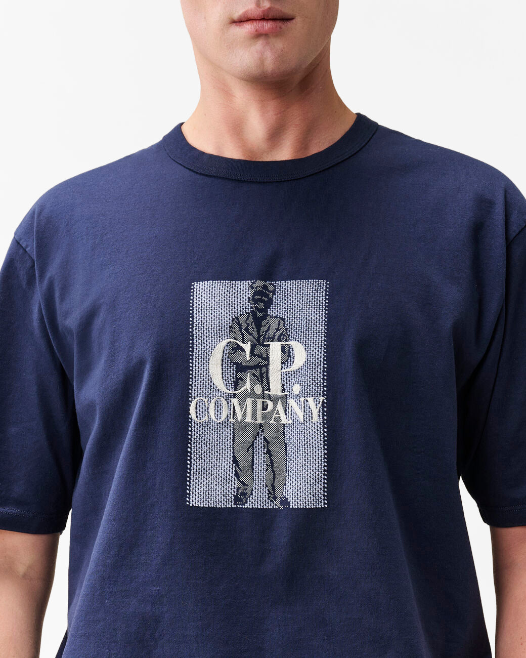 C.P. Company 30/2 Mercerised Jersey Twisted Chest Logo Mens T-Shirt - Peacoat 880